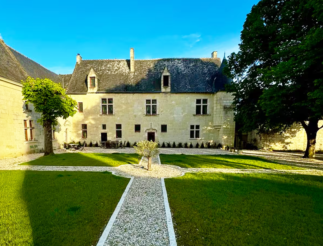 Chateau_Danzay_exterieur_12