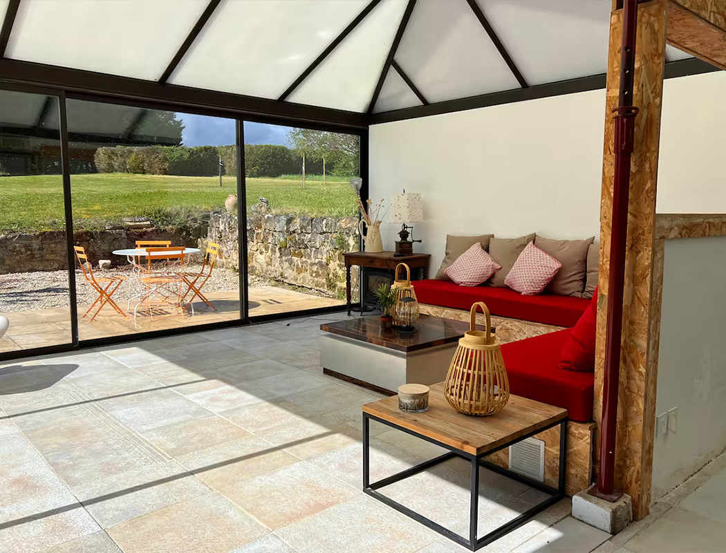 Chateau_Danzay_veranda_1